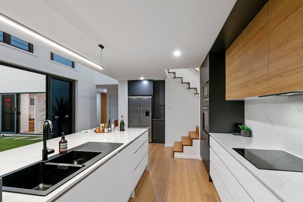 Beachside Buddina Luxury Family House 5 Bedrooms Exteriér fotografie